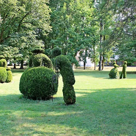 アパートホテル Novera - Galanda 24 Turčianske Teplice